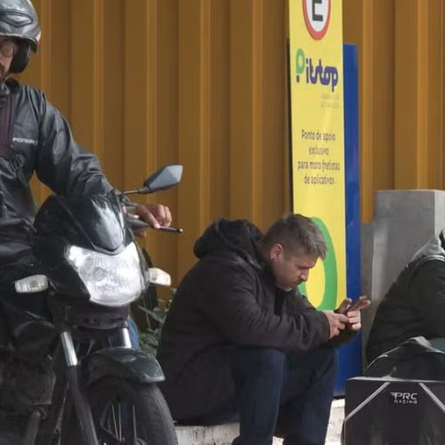 Prefeitura de São Carlos revoga lei do motofrete após críticas da categoria