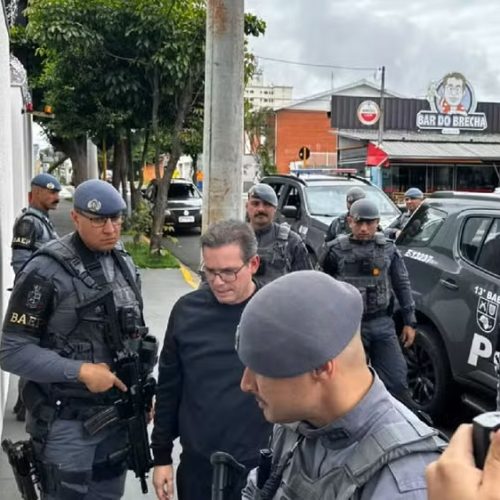 Esposo da prefeita de Bauru é preso em operação que apura suspeitas em contrato de R$ 5,2 bilhões