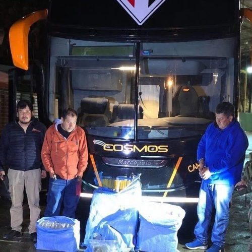 Ônibus que atenderia equipe de futebol do São Paulo é apreendido com 86,5 kg de maconha na Bolívia