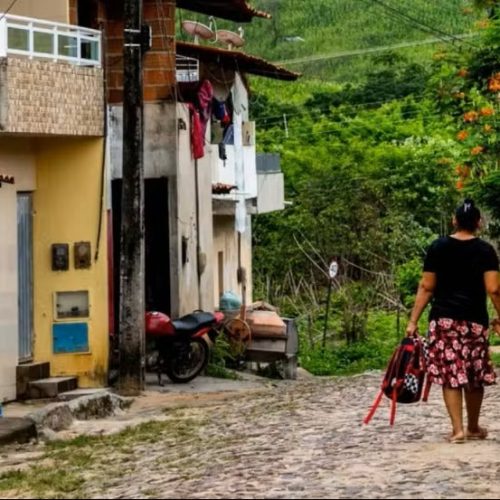 Brasil registra menor nível de pobreza desde o início da série do IBGE