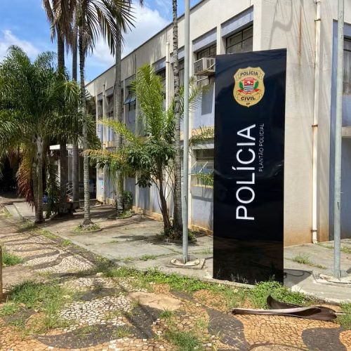 Marido é morto a facadas dentro de casa pela própria esposa no interior de SP; mulher foi presa em flagrante