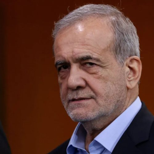 Irã exige reparações e garantias para encerrar guerra com EUA e Israel