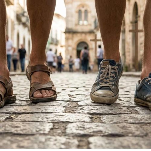 Marcha com Jesus: a sutil troca de uma preposição revela o abismo entre o espetáculo da fé e a prática do evangelho nas ruas