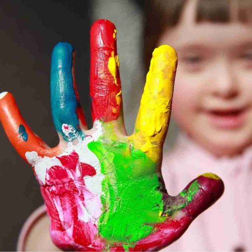 Educação inclusiva na escolas regulares, mais que um direito, trata-se de um avanço civilizatório