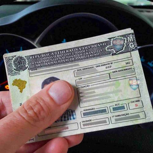 Carteira de motorista: se aprovado, veja como deve funcionar o fim da autoescola obrigatória para obter CNH?