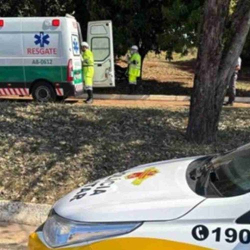 Acidente na SP-201 deixa mulher morta e marido em estado grave