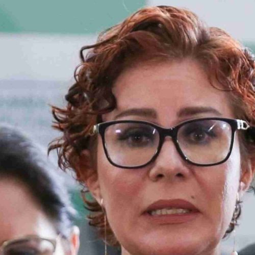 Zambelli, presa na Itália, pede ajuda a influenciadores bolsonaristas para pressionar ministro italiano contra extradição