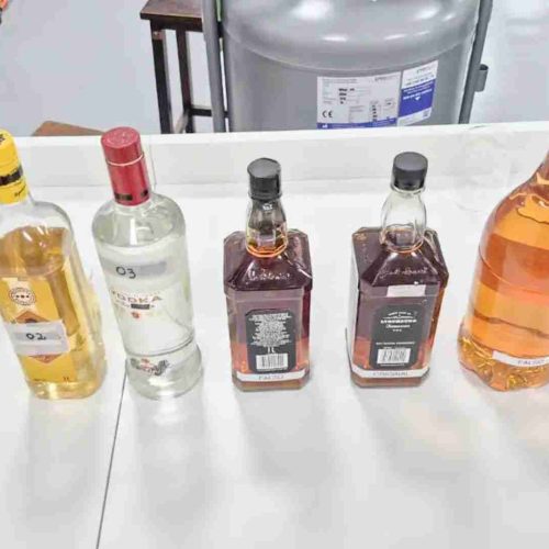 Prefeitura de São José dos Campos distribui 25 mil testes para detectar metanol em bebidas alcoólicas