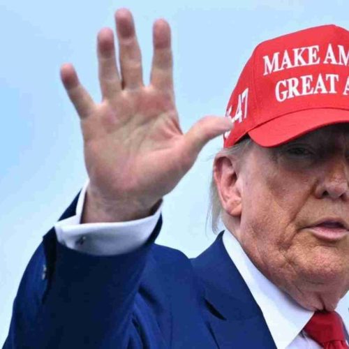 Virada de jogo: Por que Trump trocou a China por Índia e Brasil em guerra comercial