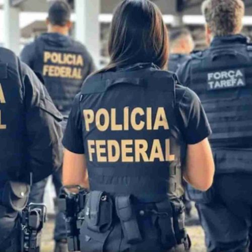 PF cumpre mandatos contra condenados por tentativa de golpe após fuga de ex-diretor da PRF bolsonarista