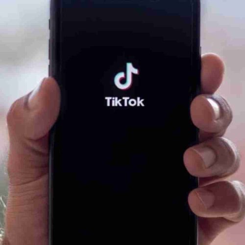 Sebrae-SP ensina a usar TikTok e IA para vender mais no Dia do Cliente na região de São Carlos