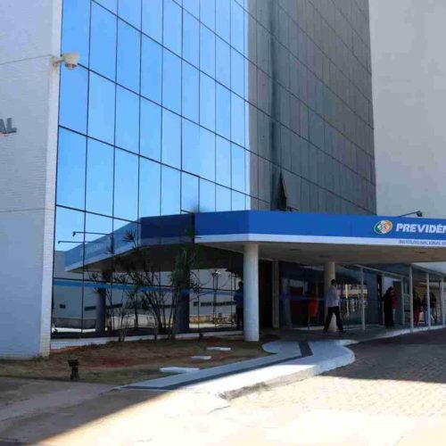 Aposentados e pensionistas do INSS têm até dia 21/07 para aderir ao plano de devolução