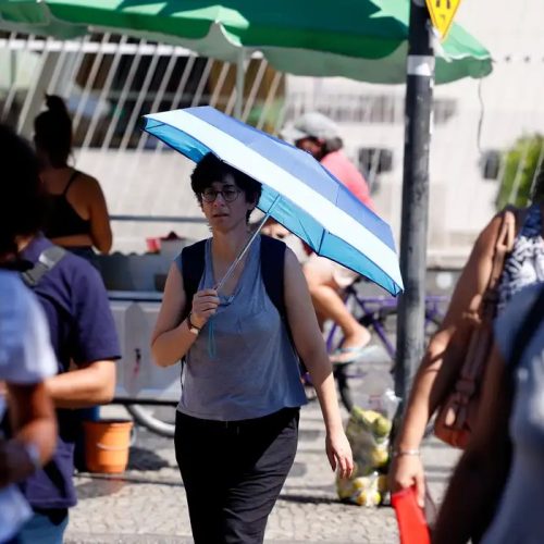 Salário mínimo pode subir para R$ 1.741 em 2027