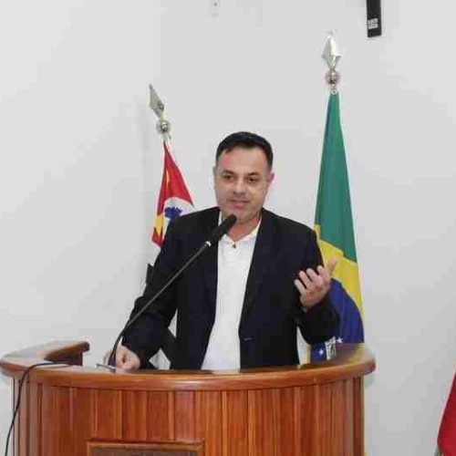 Vereador Élcio propõe a criação do abono natalino para os servidores municipais de Porto Ferreira