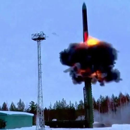 Fim do tratado nuclear entre EUA e Rússia preocupa ONU e eleva alerta global