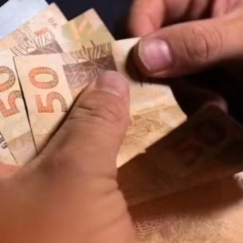 Abono salarial libera novo lote nesta segunda-feira para nascidos em julho e agosto