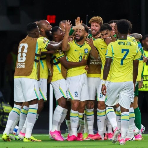 Brasil garante vaga no mata-mata e já fatura mais de R$ 57 milhões na Copa