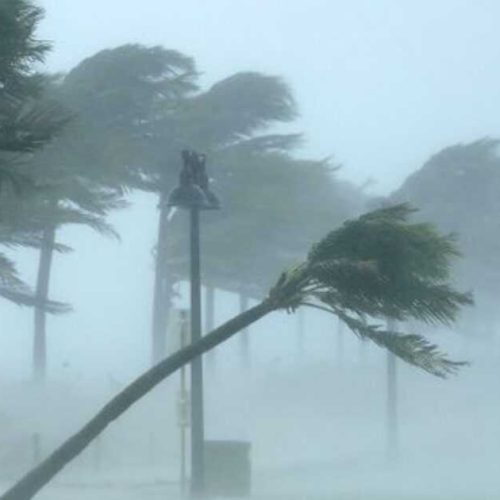 Tempestade com ventos de até 100 km/h coloca 360 municípios em alerta no Sul do país