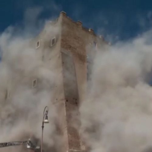 Torre medieval desaba parcialmente em Roma e deixa três operários feridos
