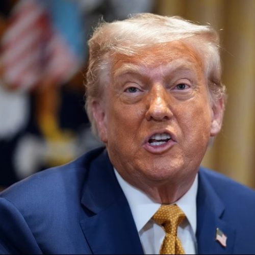 Trump ameaça sancionar esposa de Alexandre de Moraes após prisão domiciliar de Bolsonaro