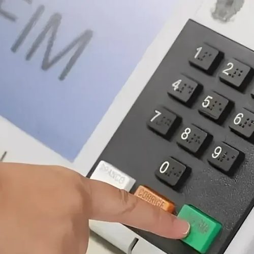 Nova lei redefine idade mínima para candidatos a cargos eletivos no Brasil