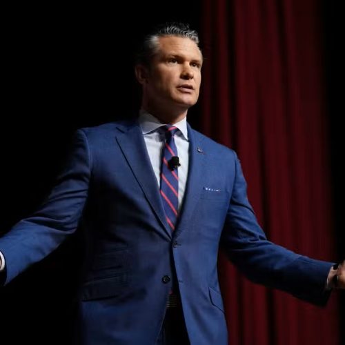 Secretário de guerra dos EUA é acusado de expor tropas ao usar aplicativo não autorizado em ataque no Iêmen