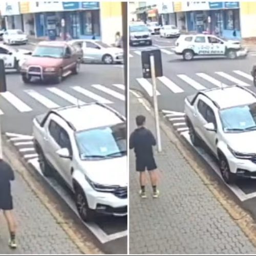 Viatura da PM avança sinal vermelho e colide com caminhonete
