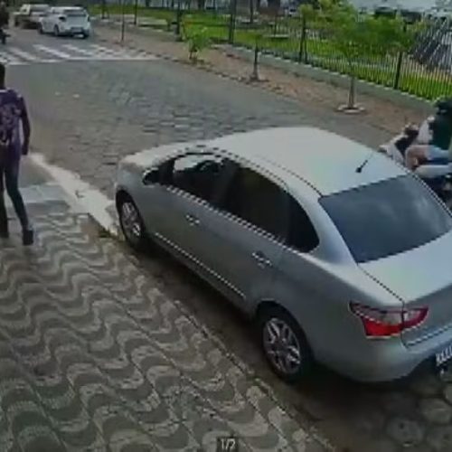 Homem é indiciado por importunação sexual após ser flagrado em calçada no interior de SP