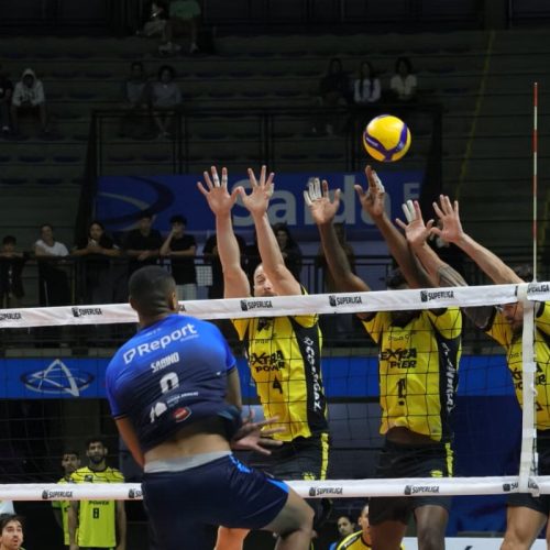 Praia Clube supera Suzano em duelo equilibrado, mantém invencibilidade e segue líder da superliga masculina