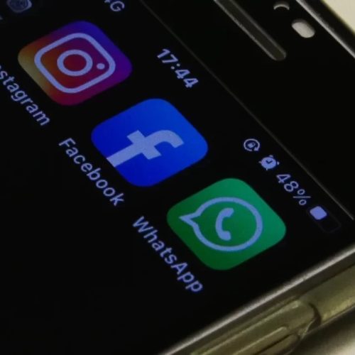Idosa de 71 anos cai em golpe do WhatsApp e perde R$ 1 mil em Porto Ferreira