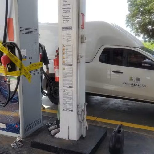 Polícia Civil e Ipem identificam fraudes em bombas de posto de combustíveis no interior paulista