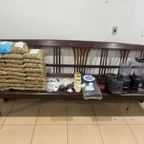 Suspeito de ‘disk drogas’ é preso com cocaína e 28 mil pinos vazios em São Carlos
